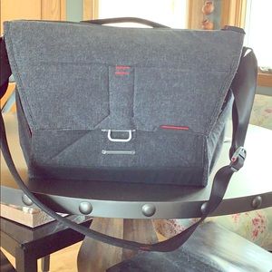 Peak Design Everyday Messenger bag (never used)